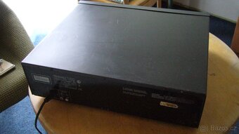 Technics-Compact disc changer SL-PD 887.5ti-disc. - 4