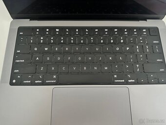 Apple MacBook Pro 14" 2022 (A2442) - 4