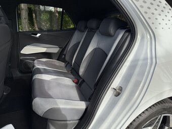 Volkswagen ID.3 PRO 62 kWh LED Matrix Tažné - 4