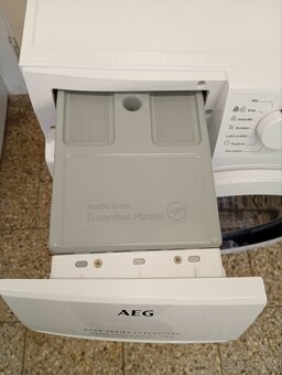 Sušička prádla s tepelným čerpadlem AEG - 4
