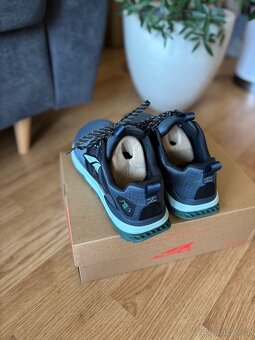 Nové boty Altra Lone Peak, velikost 38.5 a 40. - 4