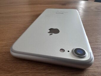 Iphone 7 32GB stříbrný - 4