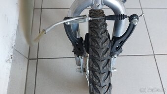 DĚTSKÉ KOLO - 4