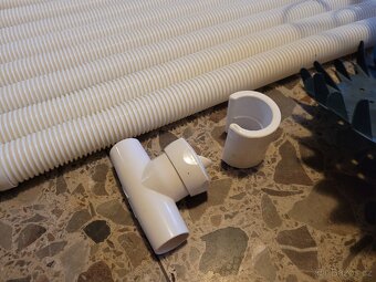 Bazénový vysavač Mavix 4 - 4