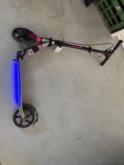 kolobežka Oxelo s osvětlením - 4