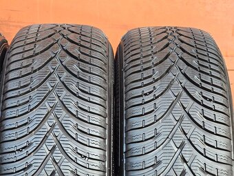 Zimní Kleber 195/65/15 + disky - 4