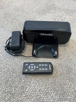 ROBOTICKÝ VYSAVAČ MIELE SCOUT RX2 HOME VISION - 4