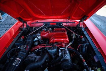 Ford Mustang FastBack manual 5.0 - 4