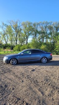 AUDI A6 - 4