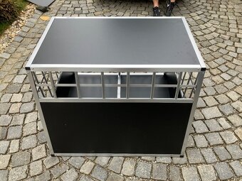 Klec do auta pro psa - 4