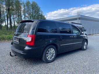 Lancia Voyager - 4
