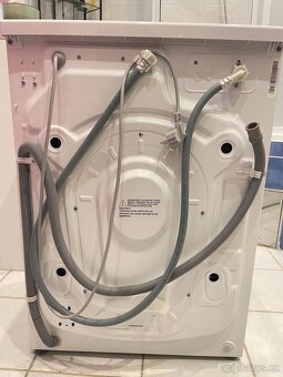 Prodám pračku se sušičkou značky Hisense, model WDQA8014EVJM - 4