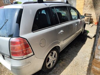 Opel Zafira B 1.9 CDTI 110KW - 4