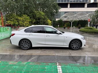 BMW 320i 2024 M-paket - 4