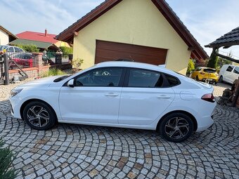 Hyundai i30 Fastback 1.0 T-GDI - 4