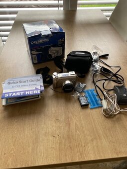 Olympus C-770 Ultra zoom - 4