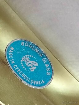 POPOLNÍK NA CIGARY Z HUTNÉHO SKLA--BOHEMIA GLASS--80te. roky - 4