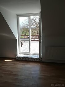 Atraktivný 6 pokojový, dvoupodlažní dům - 4