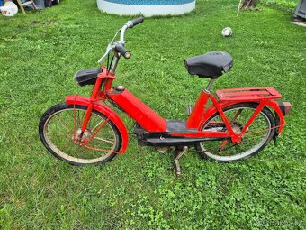 Babetta 228, 1. neodpružená BABETA, 19" kola, červená - 4