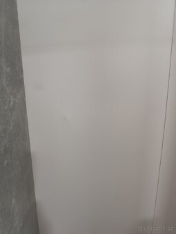 Komoda a skříň - 4