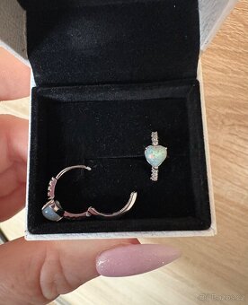 Nové dámské náušnice s bílým opálem - 4