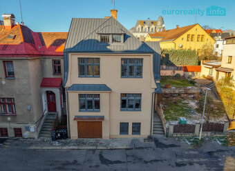 Prodej, rodinný dům s možností tří bytových jednotek, Jablon - 4