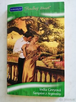 Romány z edice Harlequin 4 x - 4