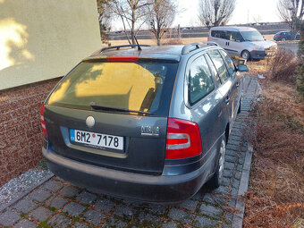 Škoda Octavia Combi II - 4