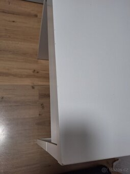 IKEA MICKE psací stůl 73x50 bílý - 4