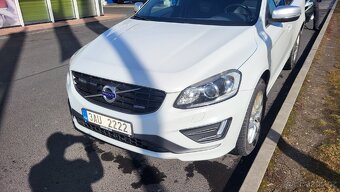 Volvo XC60 R-Design D5/2,4L 158KW - 4