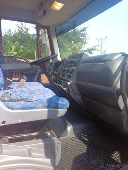 Hákový nosič kontejnerů Iveco 12t - 4