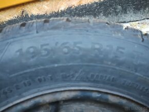 Zimní pneu s disky - 4
