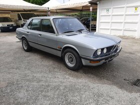 BMW E28 520i/6 - 4
