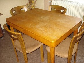 Jídelní stůl rozkládací a 4 židle - 4
