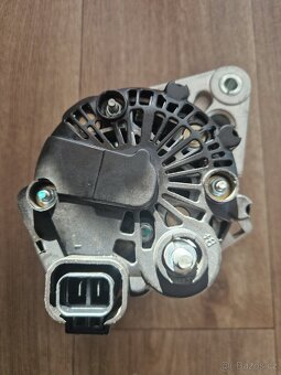 Alternátor Kia/Hyundai/Mercedes - 4