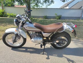 Suzuki 125 Van Van - 4