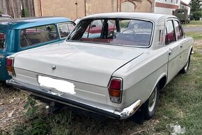 Gaz 24 volha pojízdná - 4