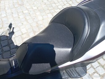 Honda Forza 250 - 4