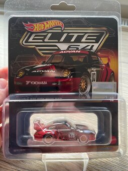 Hot Wheels Elite64 Porsche 911 GT2 EVO 993 - 4