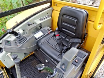 Volvo EC25 Stav výborný bagr - 4