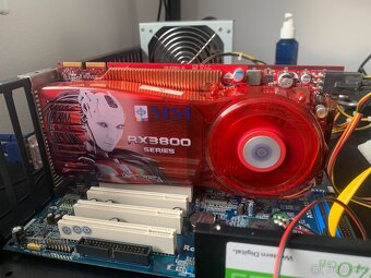 MSI ATi Radeon HD 3870 - 4