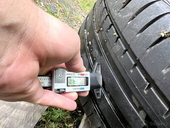 Letní kola Mercedes C 5x112 225/45 R17 ET47
- 4