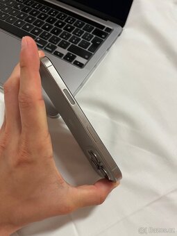 iPhone 16 Pro 256GB - 4