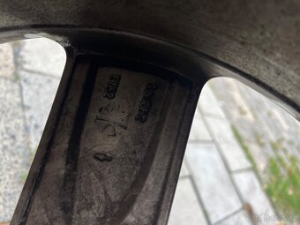 5x112 R18 Zimní pneu - 4
