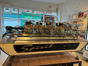 Komerční stroje na cappuccino a espresso KEES VAN DER WESTEN - 4
