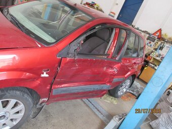 Ford Fusion 1.4 i R.V. 2008 - 4