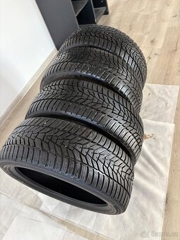 Zimní pneu 4ks Hankook 215/45 R18 93V - 4