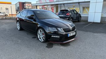 Octavia III rs 400hp nová STK - 4