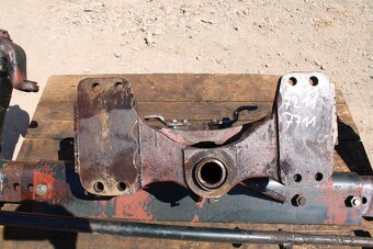 Zetor 7211 7711 přední náprava - 4