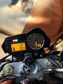 Honda CB600F Hornet - 4